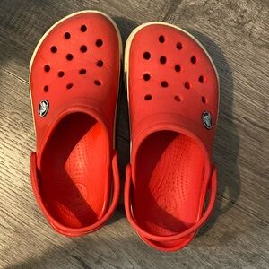 Red CROCS, children’s 12/13